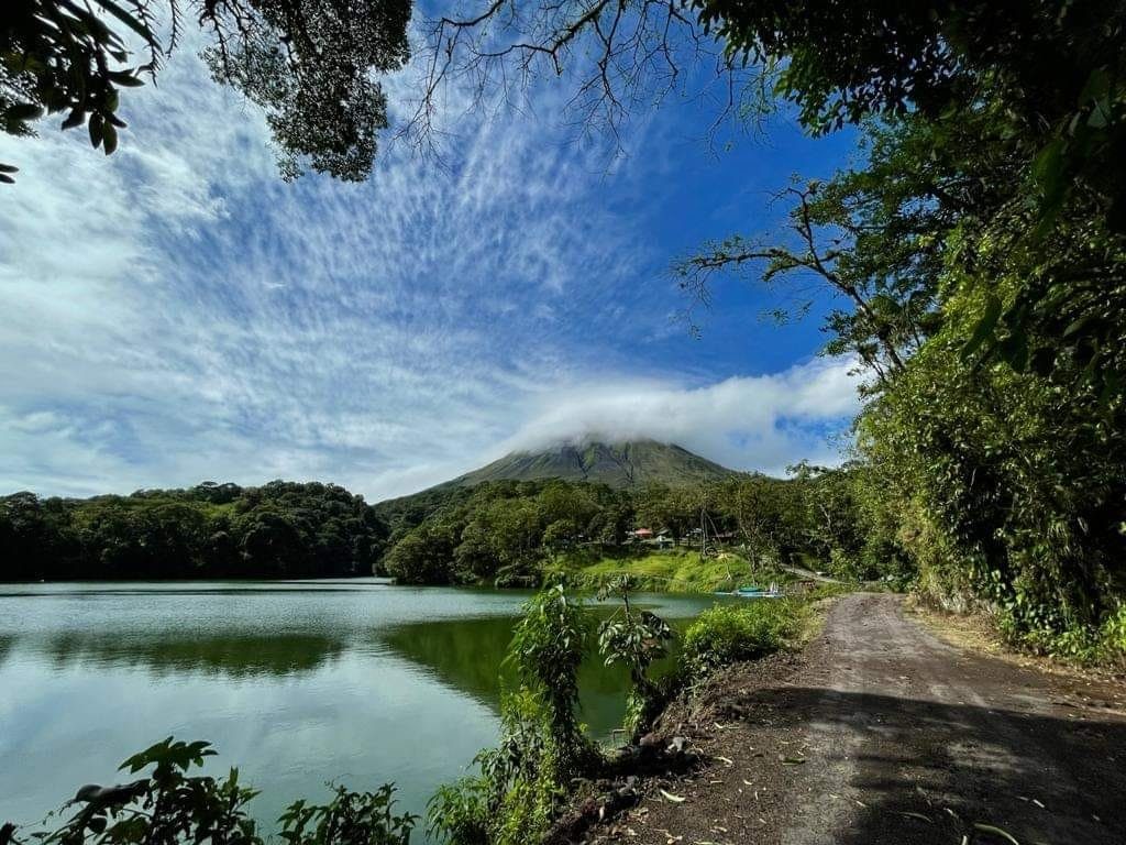 La Fortuna Waterfall & Lunch — photo 4